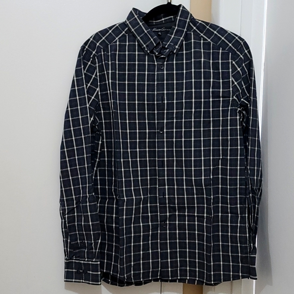 Kenneth Cole Men's Button Down Shirt